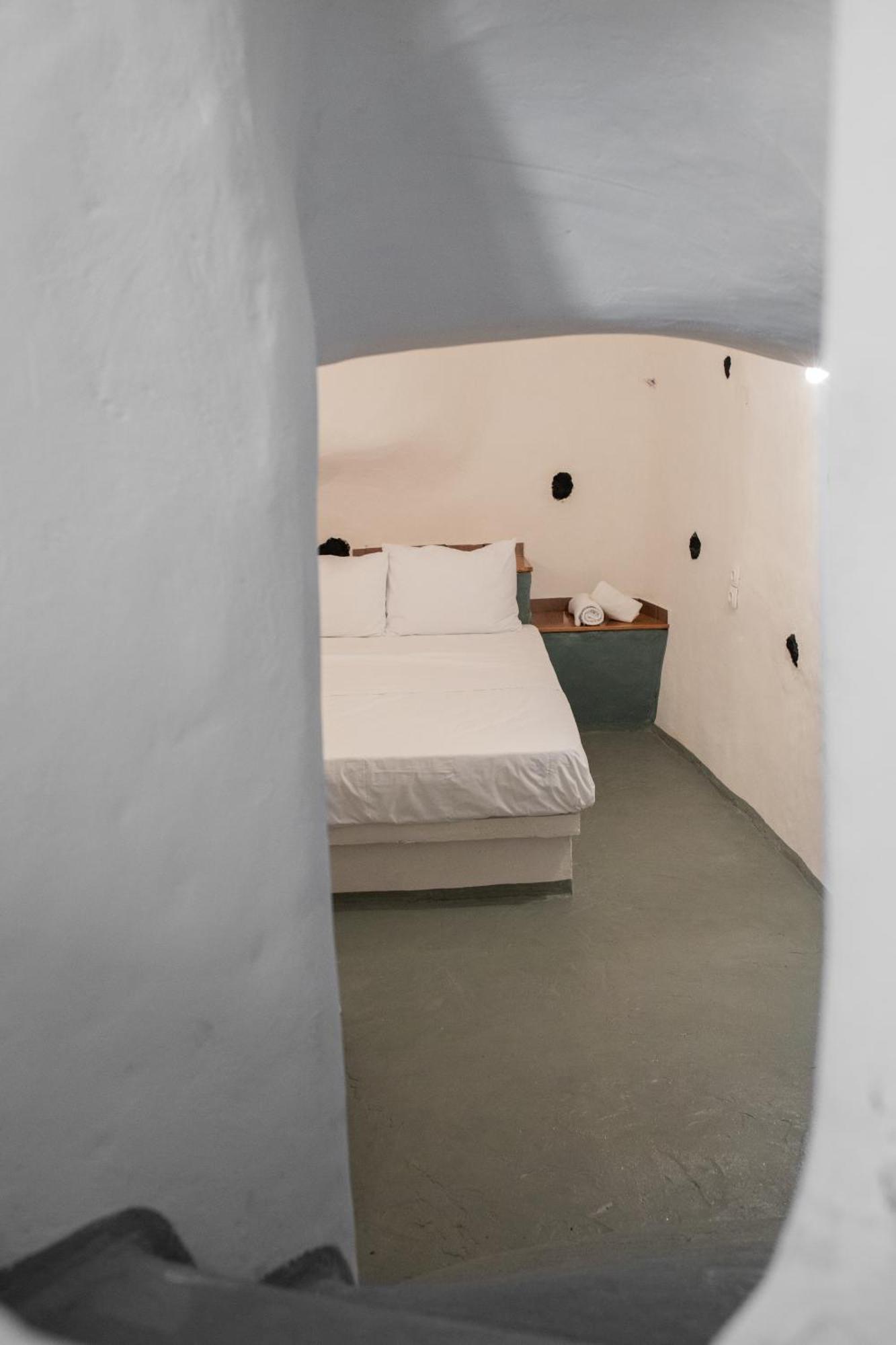 Hotel Thirasia Fira  Zimmer foto