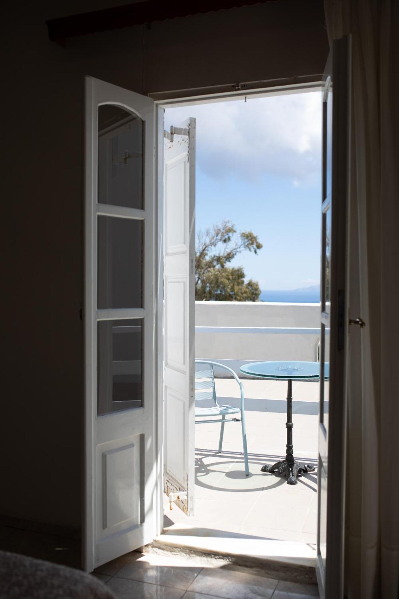 Hotel Thirasia Fira  Zimmer foto